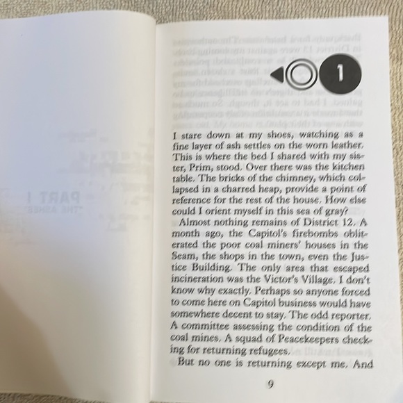 🌈2/$8  Mockingjay #3 in The Hunger Games Series/LARGE PRINT EDITION - Picture 8 of 12